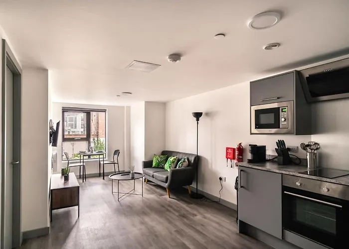 Smart 1 Bedroom Apartment In Liverpool Centre
